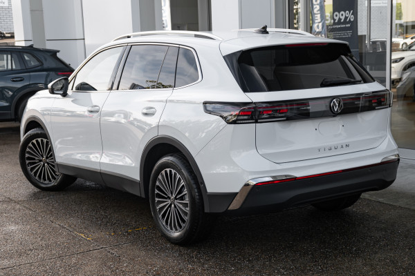 2026 Volkswagen Tiguan CT 110TSI Elegance SUV Image 2