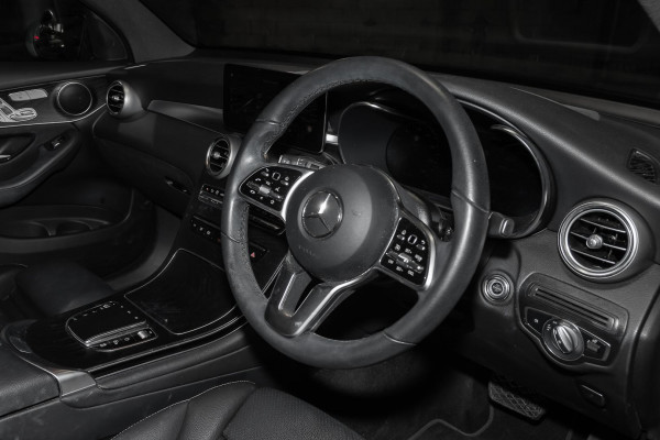 2022 Mercedes-Benz GLC-Class X253 GLC200 SUV image 6