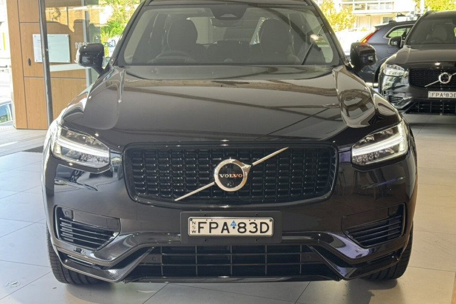 2024 MY25 Volvo XC90 L Series Ultra T8 Plug-In Hybrid SUV Image 9