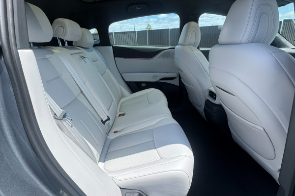 2026 XPeng G6  Long Range SUV Image 10