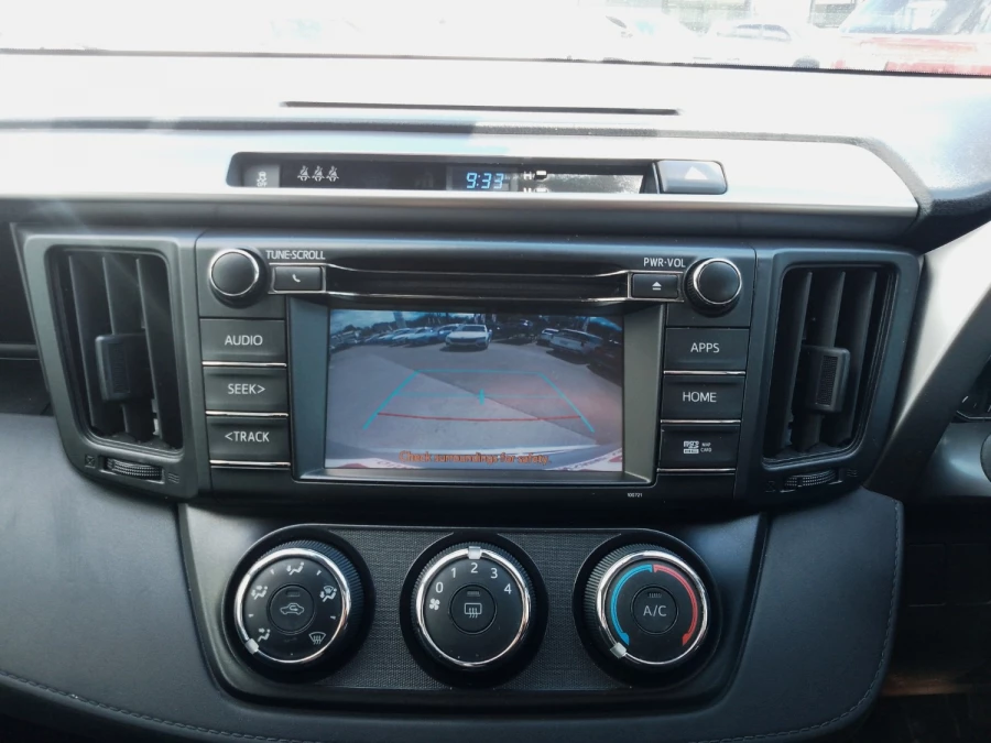 2018 Toyota RAV4 ZSA42R GX SUV Image 23