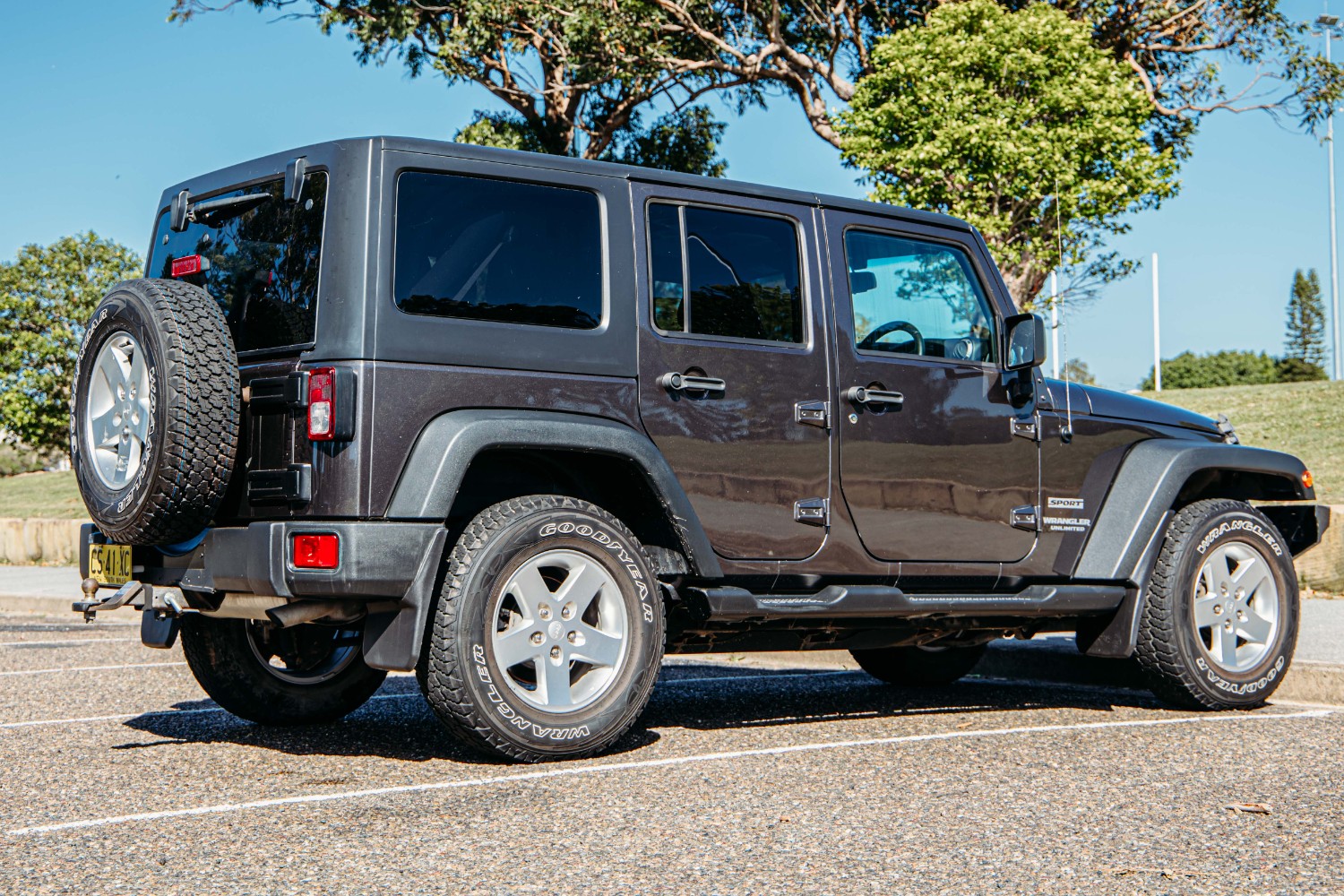 2014 Jeep Wrangler Unlimited - Sport Convertible Image 16