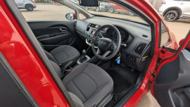 2012 MY13 Kia Rio UB S Hatch image 9
