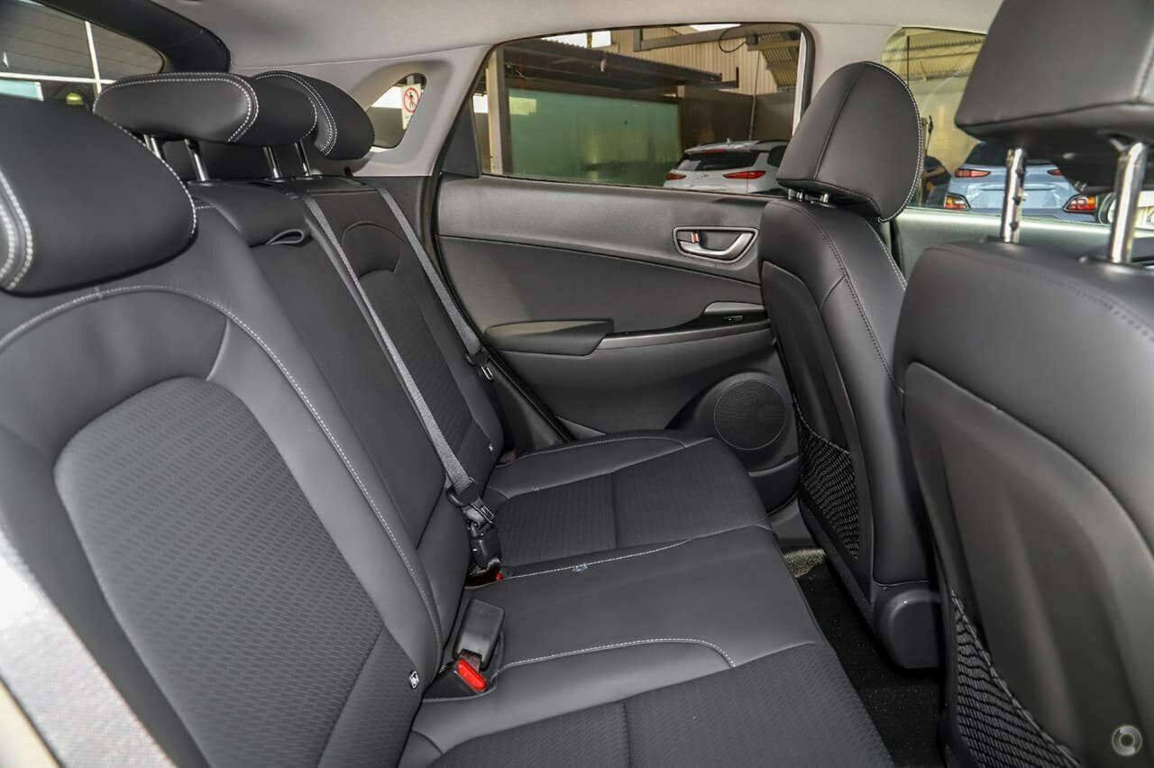 2020 Hyundai Kona OS.3 Elite SUV Image 7