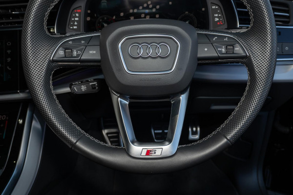 2025 Audi Q8 F1 50 TDI S Line SUV image 11