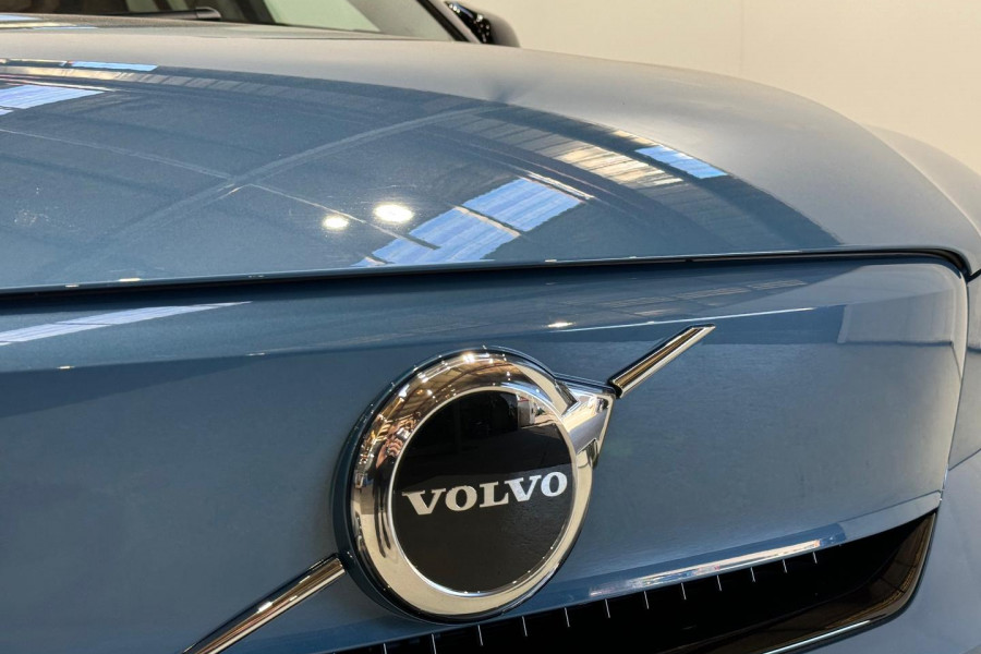 2022 MY23 Volvo XC40 XZ Recharge Pure Electric SUV Image 21