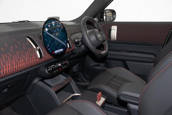 2026 MINI Countryman U25 S JCW Sport SUV image 8