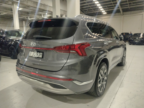 2023 Hyundai Santa Fe TM.V4 Highlander SUV image 3