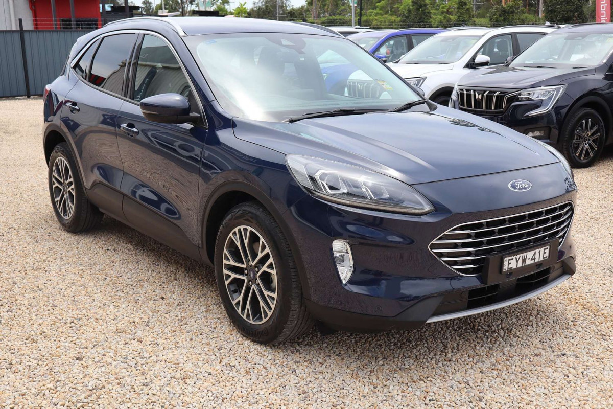 2022 Ford Escape ZH  SUV