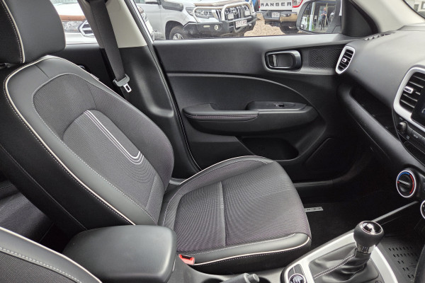 2025 Hyundai Venue QX.V5 Active SUV Image 10