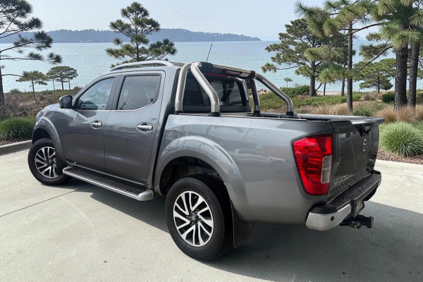 2018 Nissan Navara D23 Series 3 ST-X King Cab Pickup Image 5