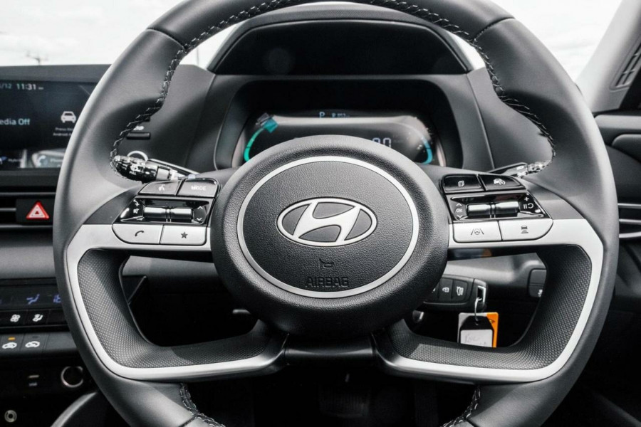 2025 Hyundai i30 CN7.V2 Hybrid Sedan Image 12