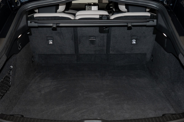 2025 MY26 Volvo ES90  Plus Single Motor Sedan Image 22