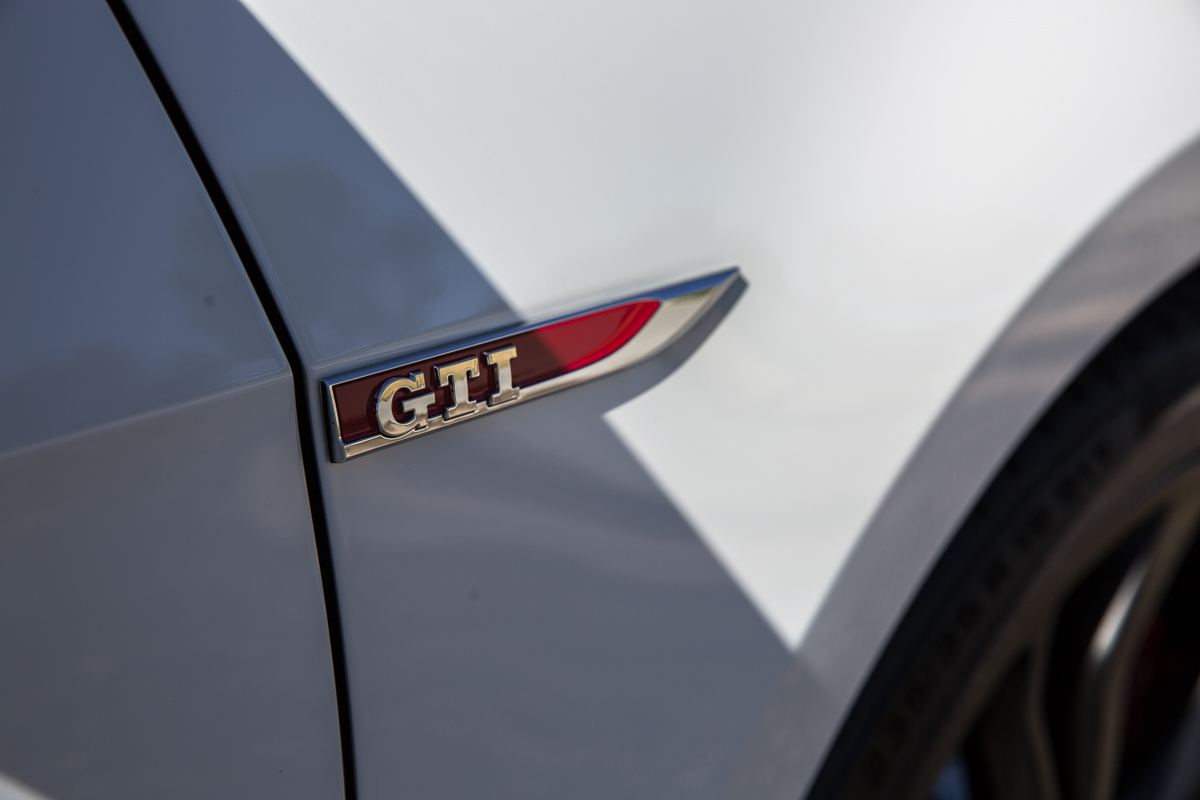 2020 Volkswagen Golf 7.5 GTi TCR Hatch Image 17