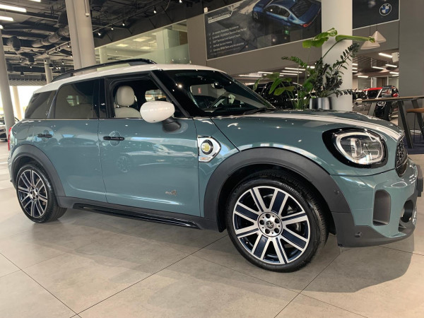 2021 MINI Countryman F60 LCI SE Classic SUV image 3