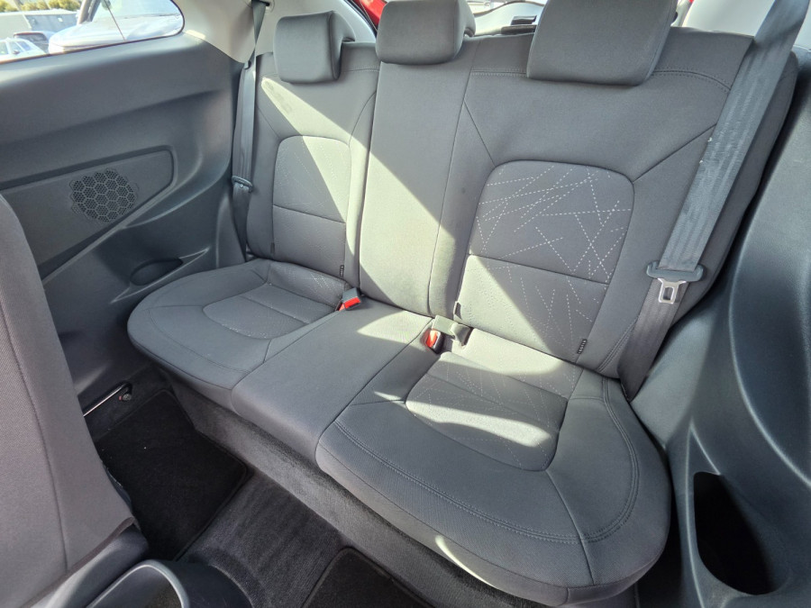 2013 Kia Rio UB S Hatch Image 26