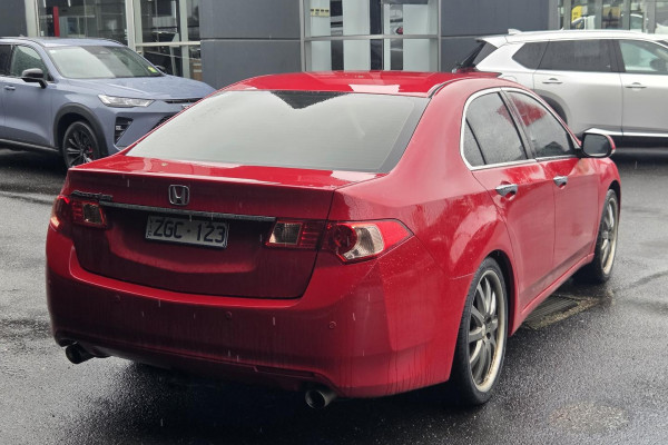2012 Honda Accord Euro 8th Gen Luxury Sedan Image 10