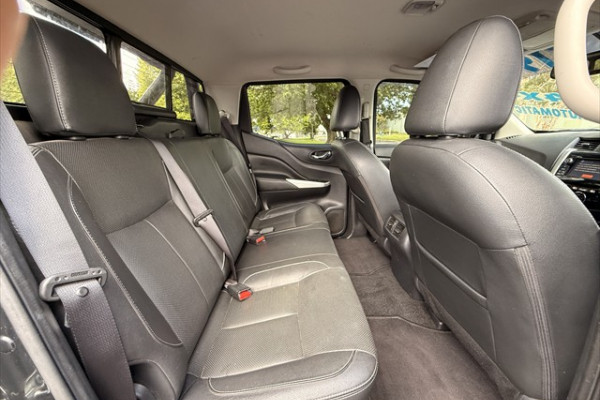 2017 Nissan Navara D23 Series 2 ST-X Black Edition Ute Image 11