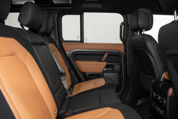 2023 Land Rover Defender L663 110 P400 X-Dynamic HSE SUV Image 3