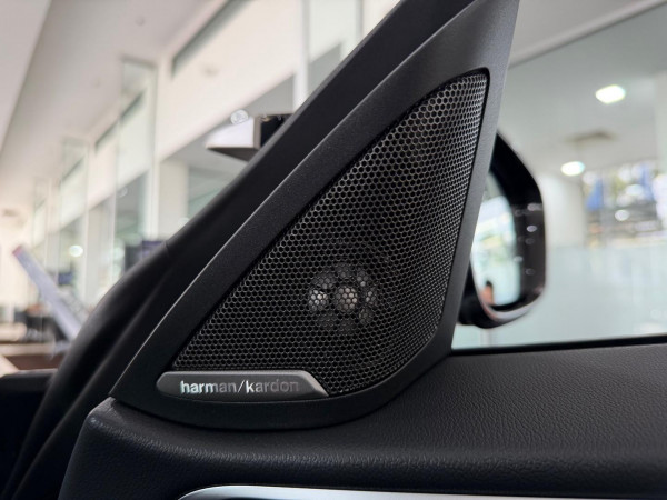 2024 BMW i4 G26 M50 Hatch image 12