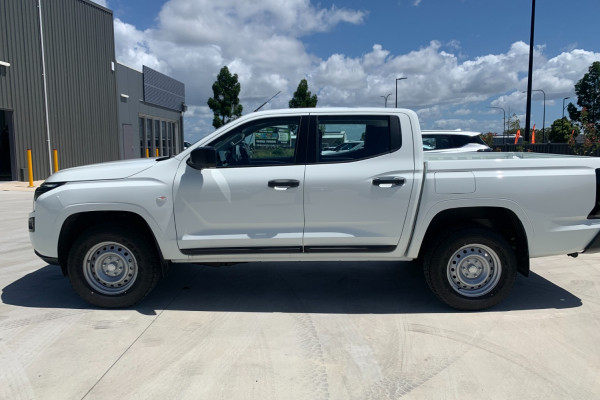 2025 MY26 Nissan Navara D27 SL Ute Image 4