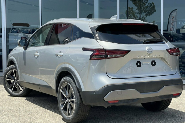 2024 Nissan QASHQAI J12 Ti SUV Image 5
