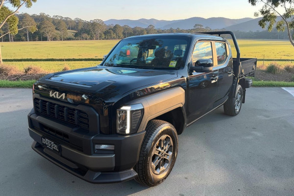 2025 MY26 Kia Tasman TK SX Cab Chassis Image 2