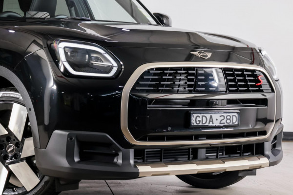 2025 MINI Countryman U25 S Favoured SUV