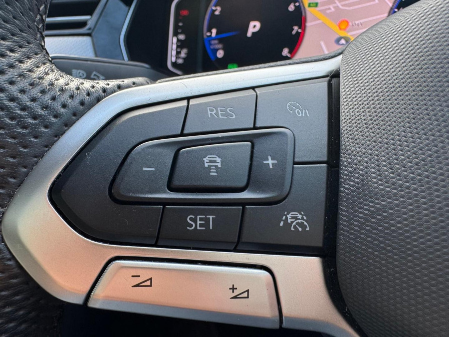 2021 Volkswagen Passat B8 206TSI R-Line Wagon Image 19
