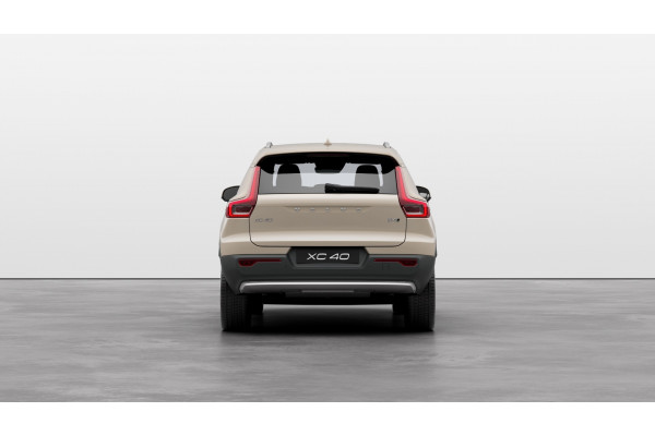 2024 MY25 Volvo XC40 XZ Ultra B4 Bright SUV Image 4