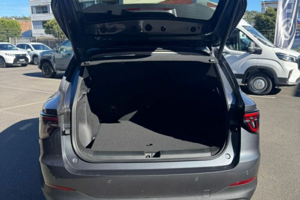 2026 MG MGS5 EV ZS3EM Essence 49 SUV Image 5
