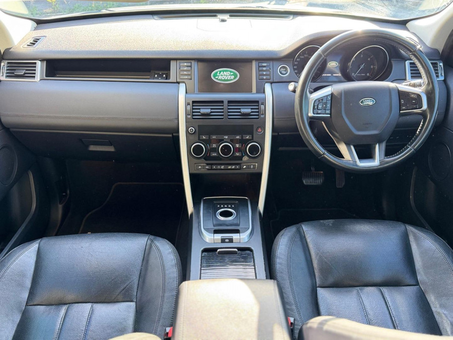 2016 MY16.5 Land Rover Discovery Sport L550 SD4 HSE SUV Image 17