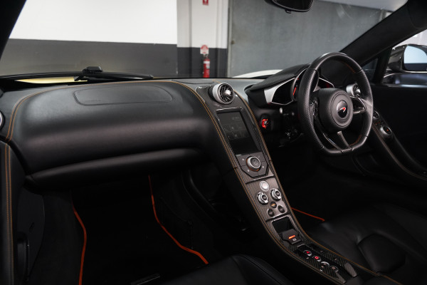 2016 Mclaren 650s Spider  Convertible Image 28