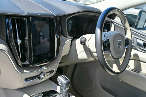 2019 MY20 Volvo XC60 UZ T5 Inscription SUV Image 14