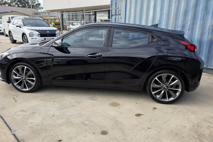 2019 MY20 Hyundai Veloster JS  Coupe Image 6