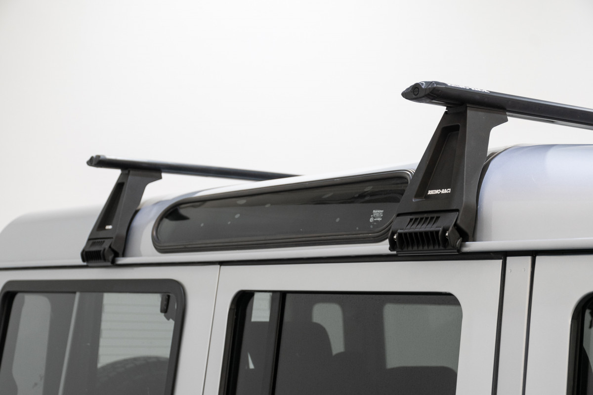 2013 Land Rover Defender 110 (4x4) SUV