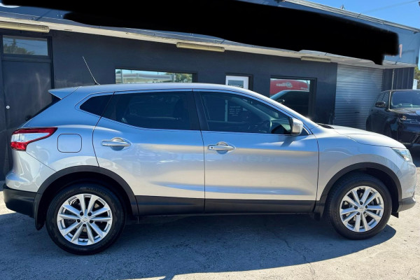 2016 Nissan QASHQAI J11 ST SUV Image 5