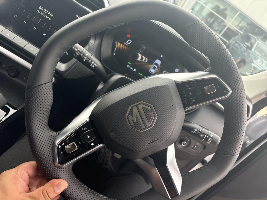 2025 MG ZS ZS32 Essence Hybrid+ SUV Image 23