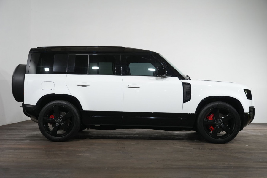 2025 Land Rover Defender L663 110 D350 X-Dynamic HSE SUV Image 4