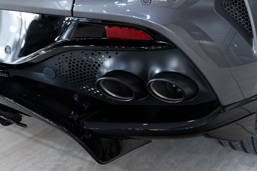 2025 Aston Martin DBX Wagon Image 33