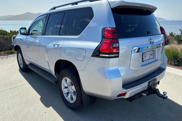 2022 Toyota LandCruiser Prado GDJ150R GXL SUV Image 6