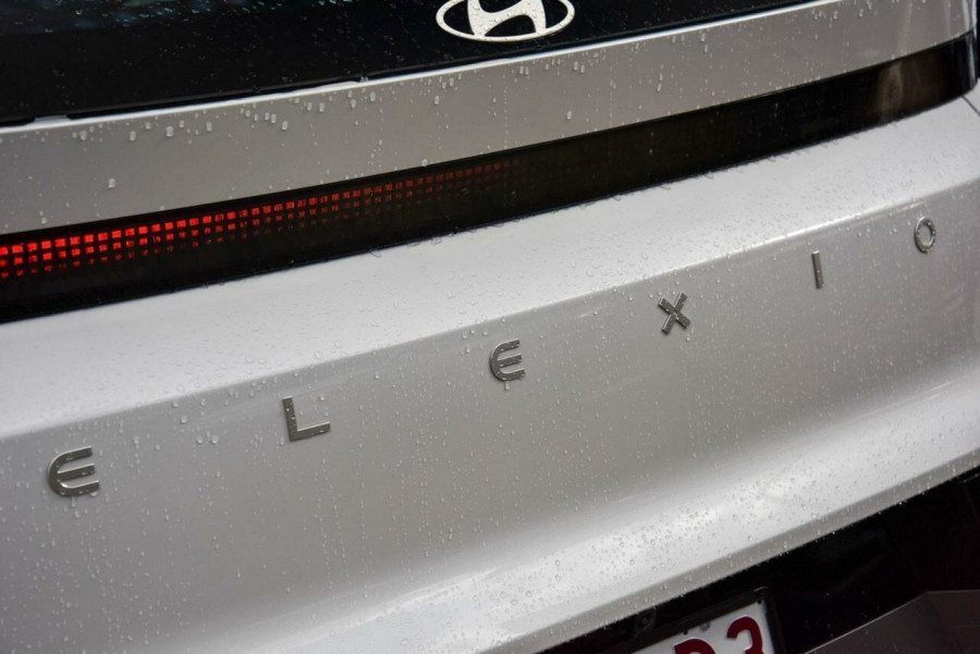 2026 Hyundai ELEXIO OE1.V1 Elite SUV Image 22