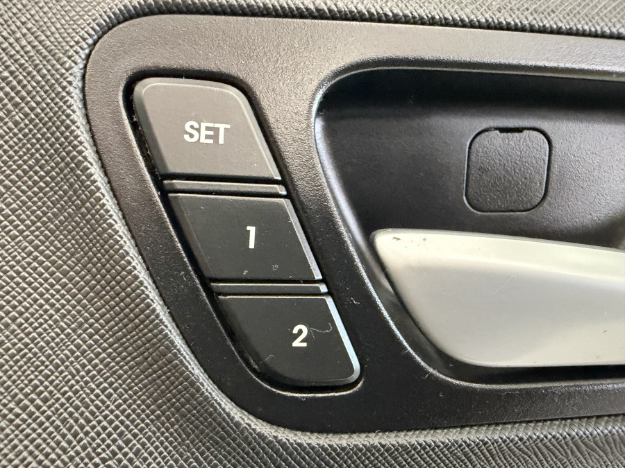 2015 MY16 Hyundai Santa Fe DM3 Series II Elite SUV Image 37