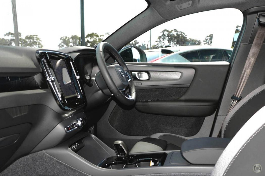 2024 Volvo C40 XK Recharge Twin Pure Electric SUV Image 15
