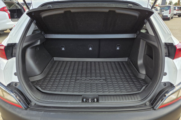 2021 Hyundai KONA OS.V4  SUV Image 11