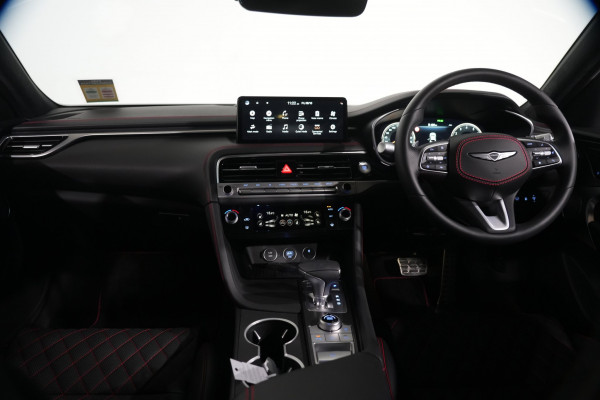 2025 Genesis G70 3.3t Sport Lux Sedan Image 13