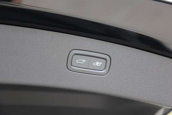2026 Volvo ES90  Ultra Single Motor Sedan Image 36