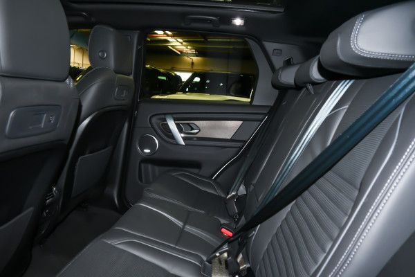 2026 Land Rover Discovery Sport L550 P250 Metropolitan SUV image 9