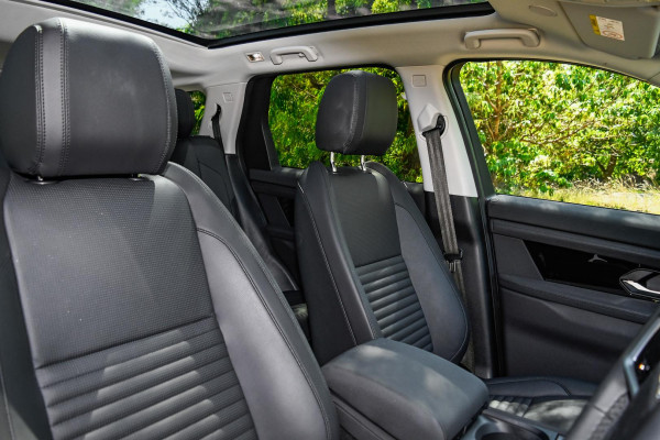 2024 MY25 Land Rover Discovery Sport L550 P200 S SUV image 10