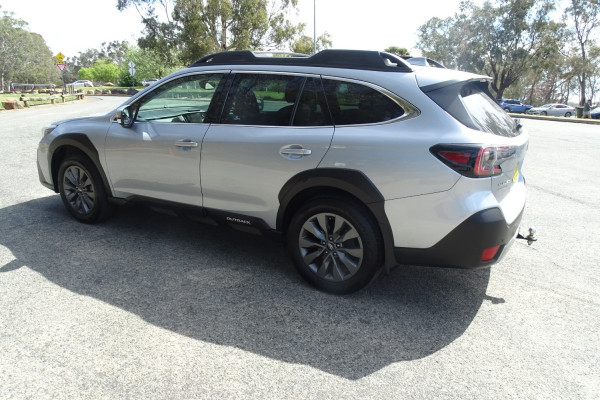 2023 Subaru Outback 6GEN AWD SUV Image 5